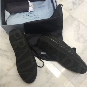 NIB Prada Leather Sneakers Size 41